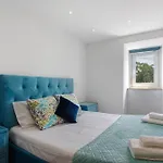 Moradia Dos Castelos Azul Ourém