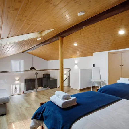 Moradia Dos Castelos Azul Holiday home Ourem