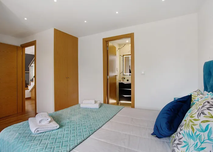 Moradia Dos Castelos Azul * Ourém