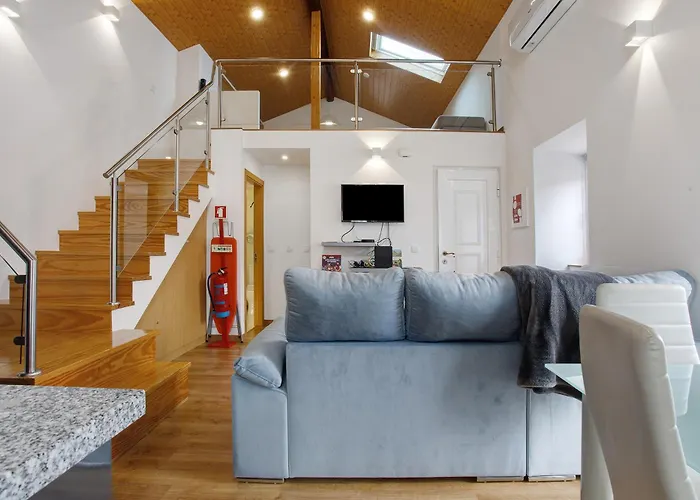 Moradia Dos Castelos Azul Holiday home *